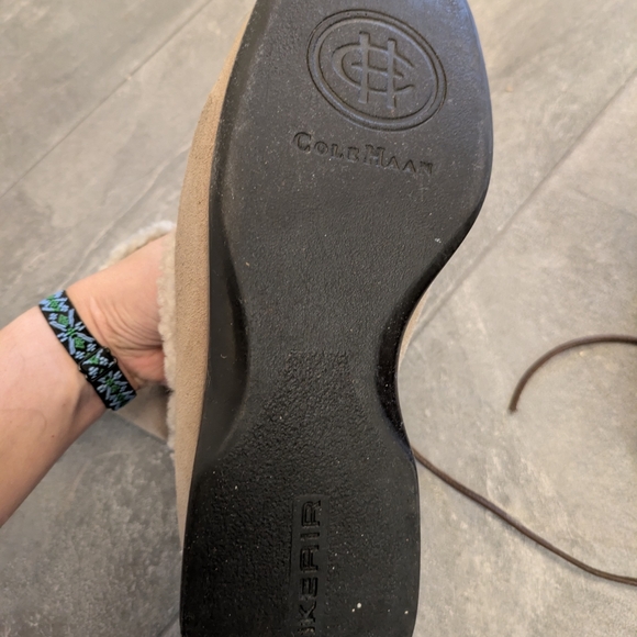 Cole Haan Nike Air Beige suede leather faux fur boots with laces - Picture 7 of 7